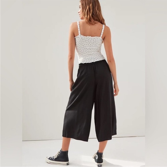 Sunday Best Sullivan Pant - Cropped Wide Leg Pant Culottes - Picture 6 of 16